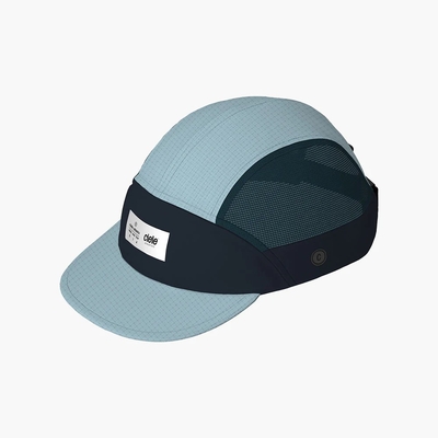 Suede Peak 5 Panel Camp Caps với vương miện in sublimation và dây da